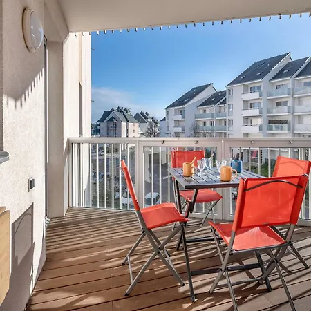 Apartment Pour 4 Au Pouliguen, Avec Terrasse